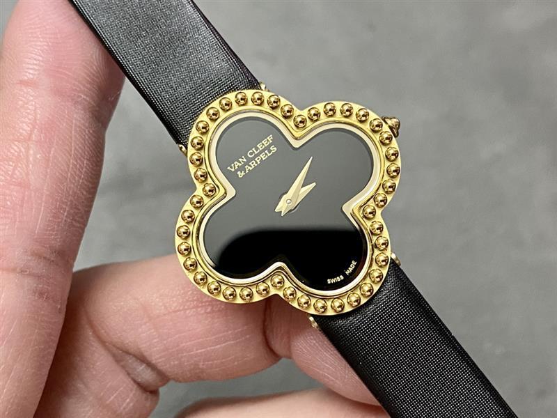 202457164913434 1000